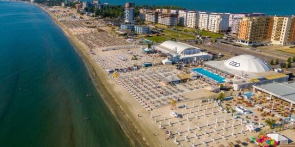 Începe programul „Litoralul pentru toți”. Prețurile pornesc de la 38 de lei pe noapte de persoană