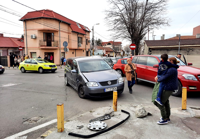 Prima zi cu sens unic, primul accident