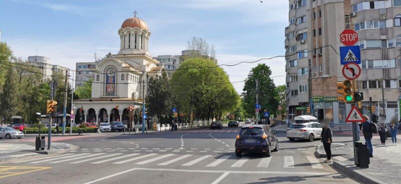 Primăria Constanța: Sâmbătă încep lucrările de reabilitare a carosabilului pe strada Nicolae Iorga / Vor fi amenajate căi de rulare pentru biciclete și zone de parcare