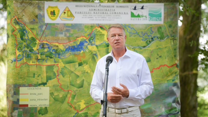 Klaus Iohannis îl critică pe Stelian Ion: SIIJ nu a fost desfiinţată, ministrul Justiţiei nu a găsit calea potrivită