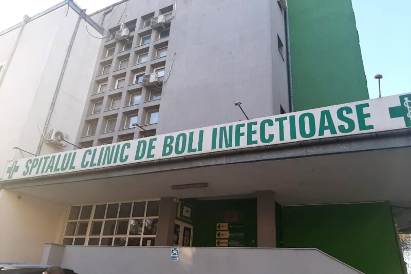 Incident grav la un hotel din staţiunea Olimp – mai multe persoane au ajuns la spital cu vărsături. A fost activat planul roşu de intervenţie