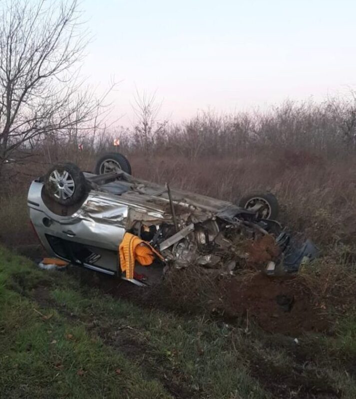 Accident rutier cu trei victime, la ieșire din Mangalia, spre Constanța