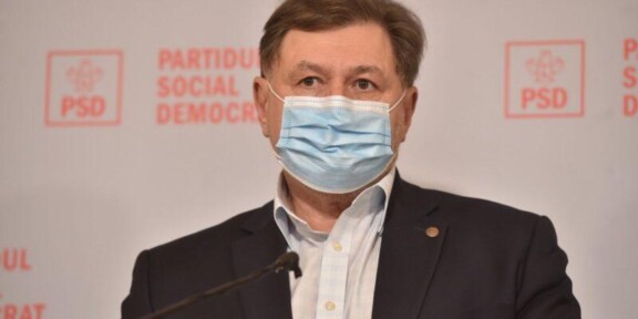 Alexandru Rafila: Nu se renunţă la mască în spaţiile închise