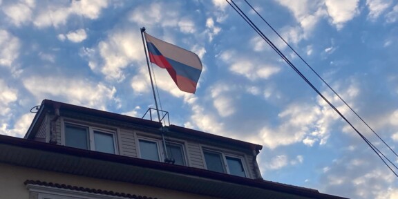 România expulzează 10 diplomați ruși / Ministerul Afacerilor Externe: Condamnăm ferm crimele comise la Bucea și în alte localități din Ucraina, pentru care răspunderea aparține Rusiei
