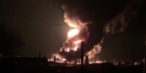 Un depozit de petrol din orașul Vasilkov a luat foc în urma bombardamentelor rusești