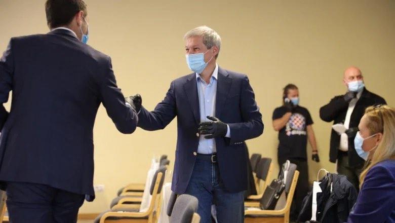 ULTIMA ORĂ. Dacian Cioloș a demisionat de la conducerea USR. Cătălin Drulă devine președinte interimar