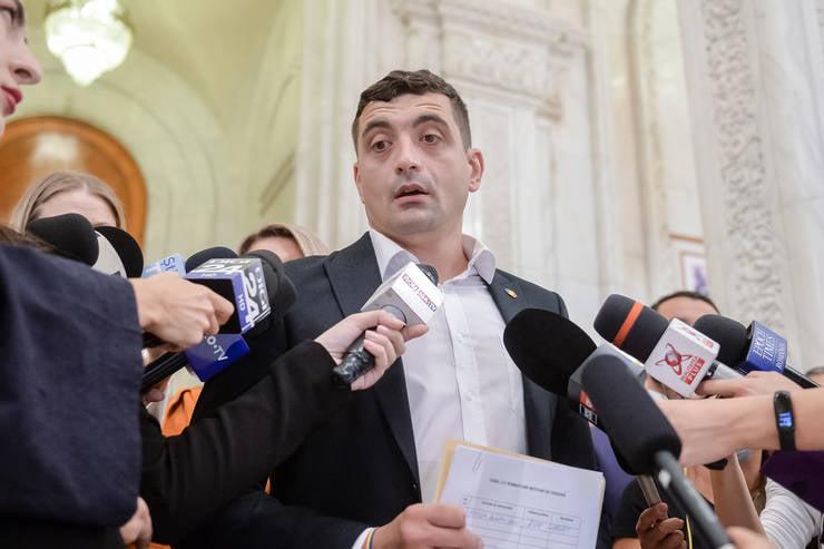 AUR sesizează Curtea Constituţională în legătură cu Legea privind plata pensiilor private
