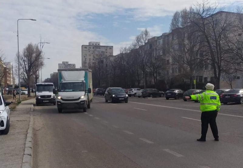 Sancțiuni aplicate pentru lipsa autorizației de folosire a tramei stradale și a avizului de traseu