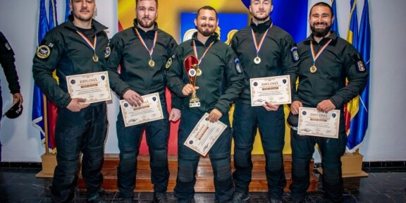 (FOTO) Cupa luptătorilor S.A.S desfășurată la Constanța / Echipele Serviciului pentru Acțiuni Speciale Constanța s-au clasat pe primele două locuri