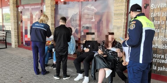 ”Selfie-ul pe tren ia vieți, nu like-uri!” – activități informativ-preventive în Gara C.F.R. Constanța