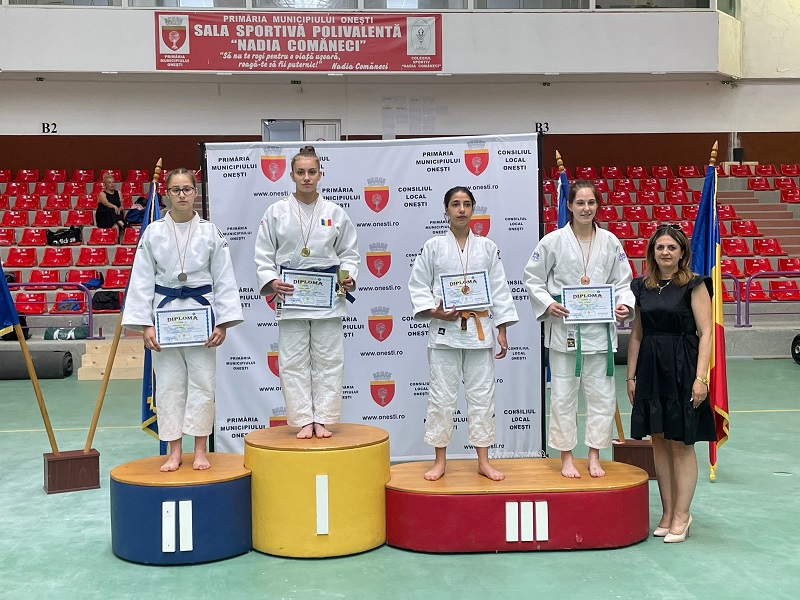 (FOTO) Constănțeanca Daria Kraus, locul I la Campionatul Școlar Național de Judo desfășurat la Onești