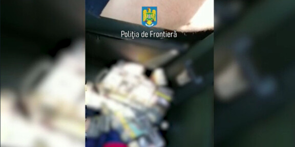 700 de pachete cu țigarete provenite din Turcia au fost confiscate de poliţiștii de frontieră / Pachetele erau ascunse în mașină