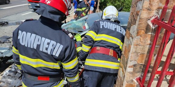 Accident grav pe DN22: A intervenit elicopterul SMURD / Mai multe victime transportate la spital