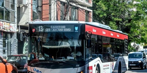 CTBUS. Devieri temporare de traseu din cauza lucrărilor pe strada Pandurului
