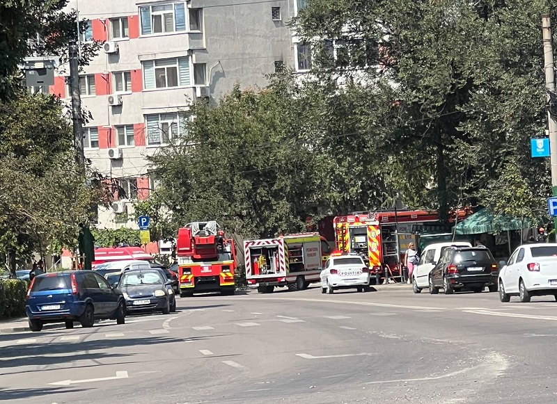 Incendiu în Constanța. O persoană a suferit arsuri de gradul I