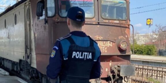 Acțiune pentru siguranța feroviară. 11 mecanici de locomotivă și șase șefi de tren, verificați de polițiștii constănțeni