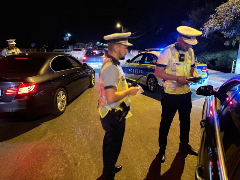 Razie a poliţiştilor constănţeni în orașul Negru Vodă și în mai multe comune. Ce nereguli au descoperit oamenii legii