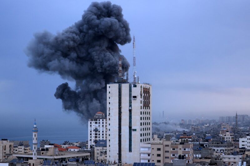 Israelul ordonă noi evacuări la Rafah, pregătindu-se să intensifice operațiunile militare în partea sudică a Fâșiei Gaza