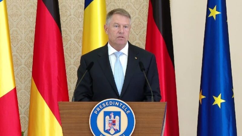 Klaus Iohannis, obligat de instanță să dea înapoi banii obținuți din chiriile de la Sibiu. ANAF are de recuperat aproximativ 300.000 de euro