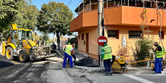 Au început lucrările de frezare a carosabilului pe strada Maramureș. Trafic restricționat până la ora 16:00