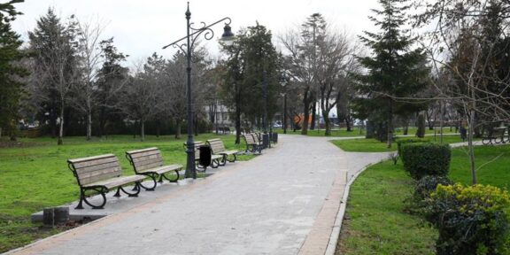 Ceremonie de dezvelire a bustului fondatorului Republicii Turcia, Mustafa Kemal Atatürk, în Parcul Arheologic din Constanța