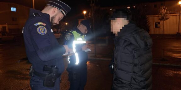 Polițiștii constănțeni au desfășurat o acțiune pentru prevenirea furturilor din societăți comerciale