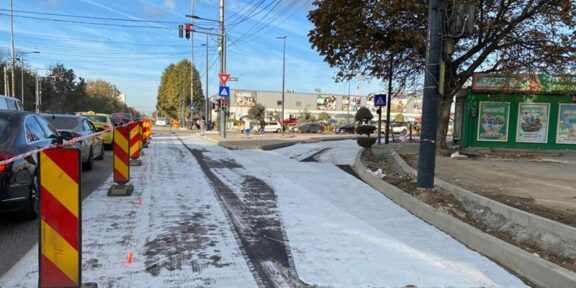ATENȚIE, ȘOFERI! Se asfaltează în zona intersecției de la ICIL