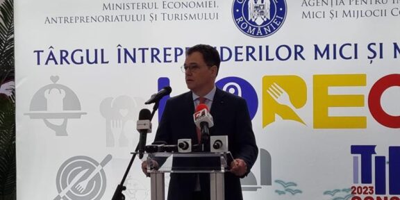 Ministrul Economiei, Antreprenoriatului și Turismului, prezent la Constanța, la Târgul IMM-urilor