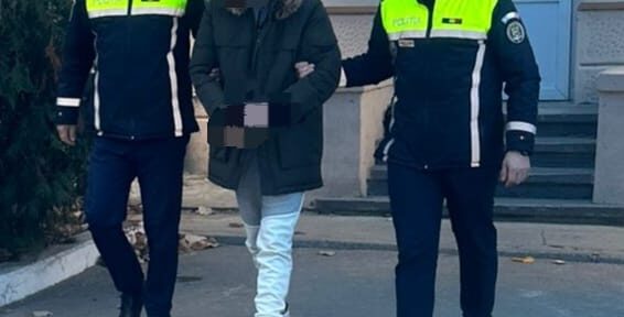 Constănţean arestat după ce a condus fără permis. A provocat două accidente unul după altul şi a plătit un tânăr care să ia vina asupra lui