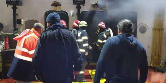 ANR, despre incendiul produs la o navă cu cereale, în rada Portului Tulcea: „Nu sunt urme de poluare și nu a fost afectată navigația”