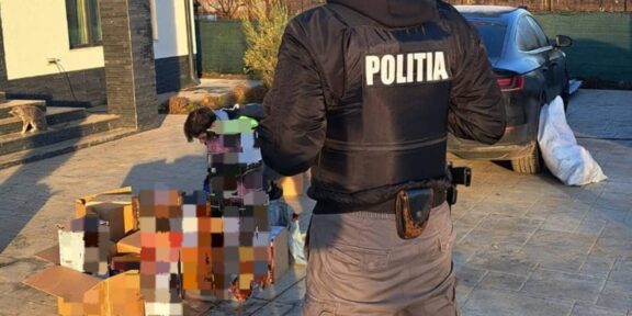 Percheziții în județul Constanța. 850 de kilograme de articole pirotehnice au fost confiscate