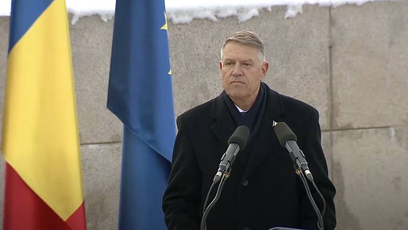 Klaus Iohannis a fost executat silit de ANAF. Fostul președinte, obligat să dea cheile casei din centrul Sibiului