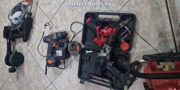 JUDEŢUL CONSTANŢA. Bărbaţi arestaţi după ce au furat scule electrice din mai multe locuinţe