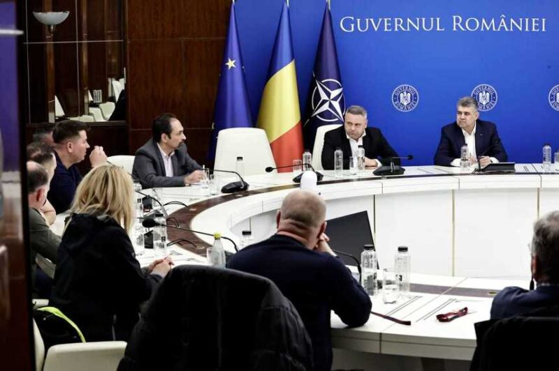 Guvernul şi reprezentanţii fermierilor şi transportatorilor au ajuns la un acord. Protestele vor înceta