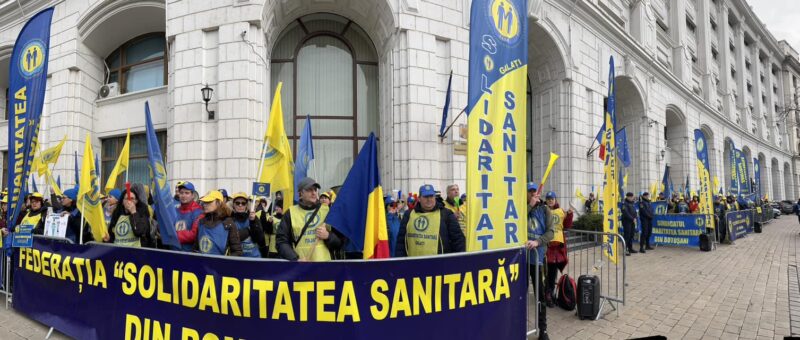 Angajaţii din Sănătate protestează astăzi în faţa ministerelor Sănătăţii şi Muncii