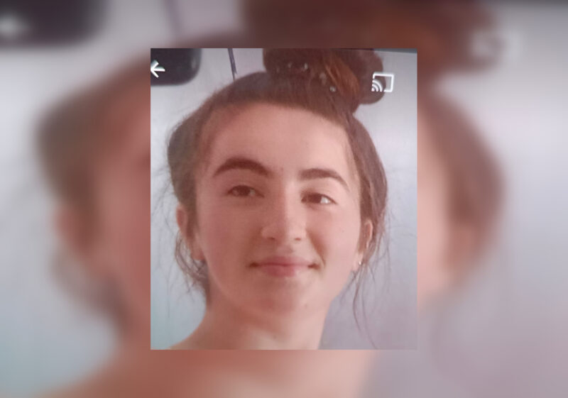 O fată de 15 ani, din Medgidia, este căutată de familie. Aţi văzut-o?