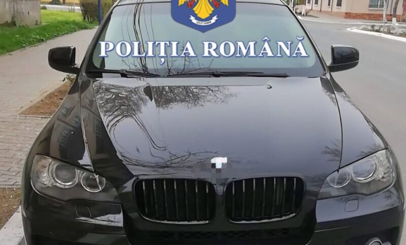 CONSTANŢA. Tineri reţinuţi după ce au bătut o femeie şi au răpit-o. Poliţiştii le-au interceptat maşina pe drumul spre judeţul Tulcea