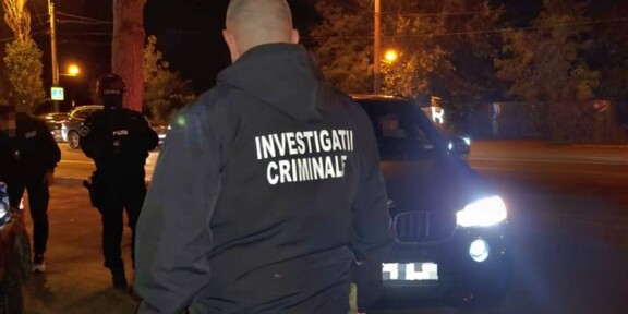 CONSTANȚA. Acțiune a polițiștilor din Cadrul Serviciului de Investigații Criminale. Au fost legitimate 130 de persoane și au fost verificate peste 50 de vehicule