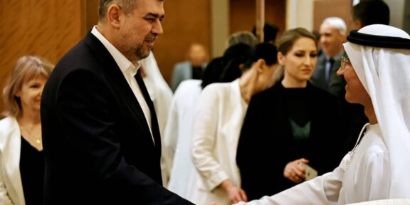 Ciolacu: Ne dorim să continuăm actualele parteneriate pe care le avem cu companiile emirateze, prin care Portul Constanța deja își consolidează capacitatea strategică și logistică