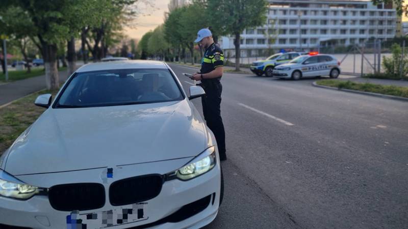 Acțiune a polițiștilor rutieri constănțeni: 128 de șoferi au fost testați cu aparatul etilotest – amenzi în valoare totală de peste 24.000 de lei