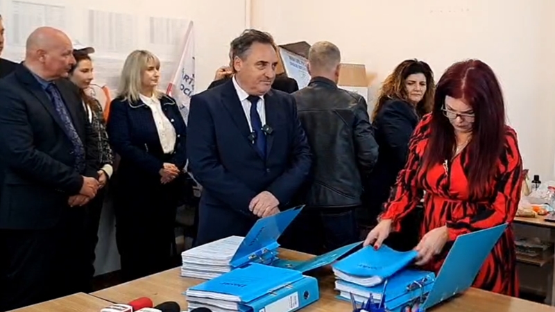 Mihai Lupu și-a depus candidatura pentru funcția de președinte al Consiliului Județean Constanța: „Am pornit pe un drum acum patru ani și împreună cu cetățenii acestui județ vom merge mai departe”