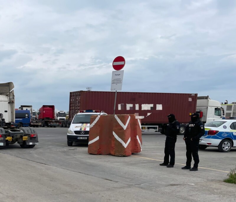 Razie în Portul Constanţa. Au fost aplicate 20 de amenzi, 5 şoferi fost prinşi băuţi la volan