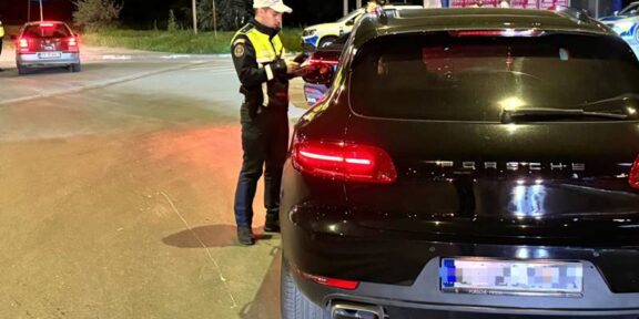 CONSTANȚA. Acțiune cu efective mărite a polițiștilor rutieri: bărbat prins la volan cu o alcoolemie de 0,77 mg/l alcool pur în aerul expirat