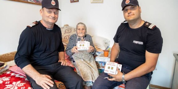 Campania „Detector pentru viață” a ajuns la final: 375 de detectoare de fum și 125 de monoxid de carbon, instalate în județul Tulcea