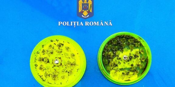 JUDEȚUL CONSTANȚA. Polițiștii au descoperit droguri asupra pasagerului unei mașini oprite pentru control