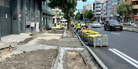 Primăria Constanţa: Se reabilitează infrastructura pietonală și rutieră în mai multe zone din oraș