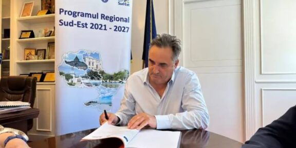 A fost semnat contractul de finanțare pentru reabilitarea și modernizarea Palatului Administrativ Constanța