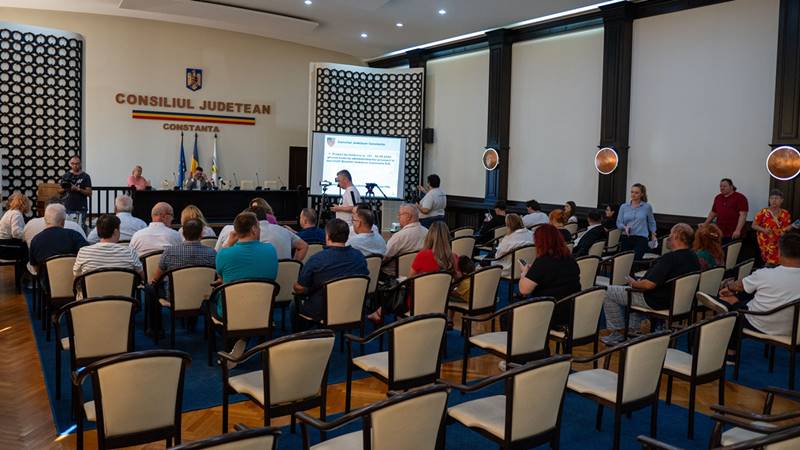 Consilierii județeni au votat proiectul privind numirea administratorilor provizorii ai Societății „Drumuri Județene Constanța” SA