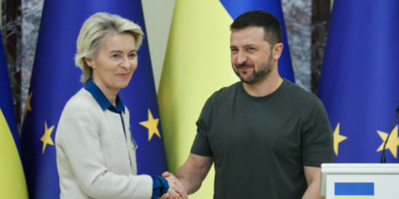 UE vrea să acorde Ucrainei un împrumut de 35 de miliarde de euro, finanțat din activele rusești blocate