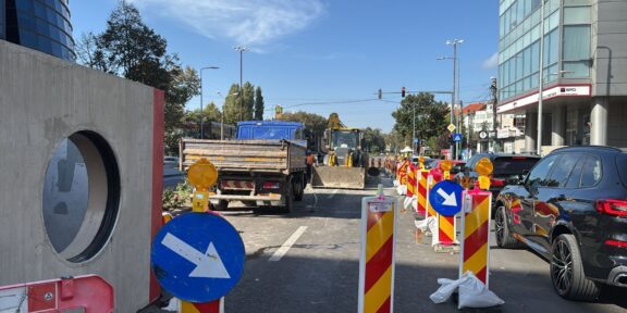 ANUNȚ RAJA. Intervenție la intersecția străzii Barbu Ștefănescu Delavrancea cu Soveja